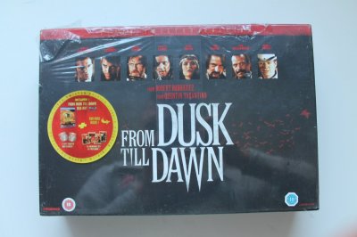 From Dusk Till Dawn -Titty Twister Edition Blu-ray 2013