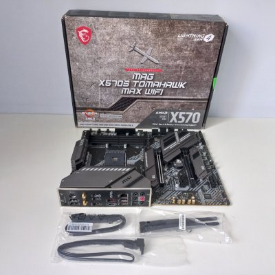 MSI MAG X570S TOMAHAWK MAX WIFI Socket AM4